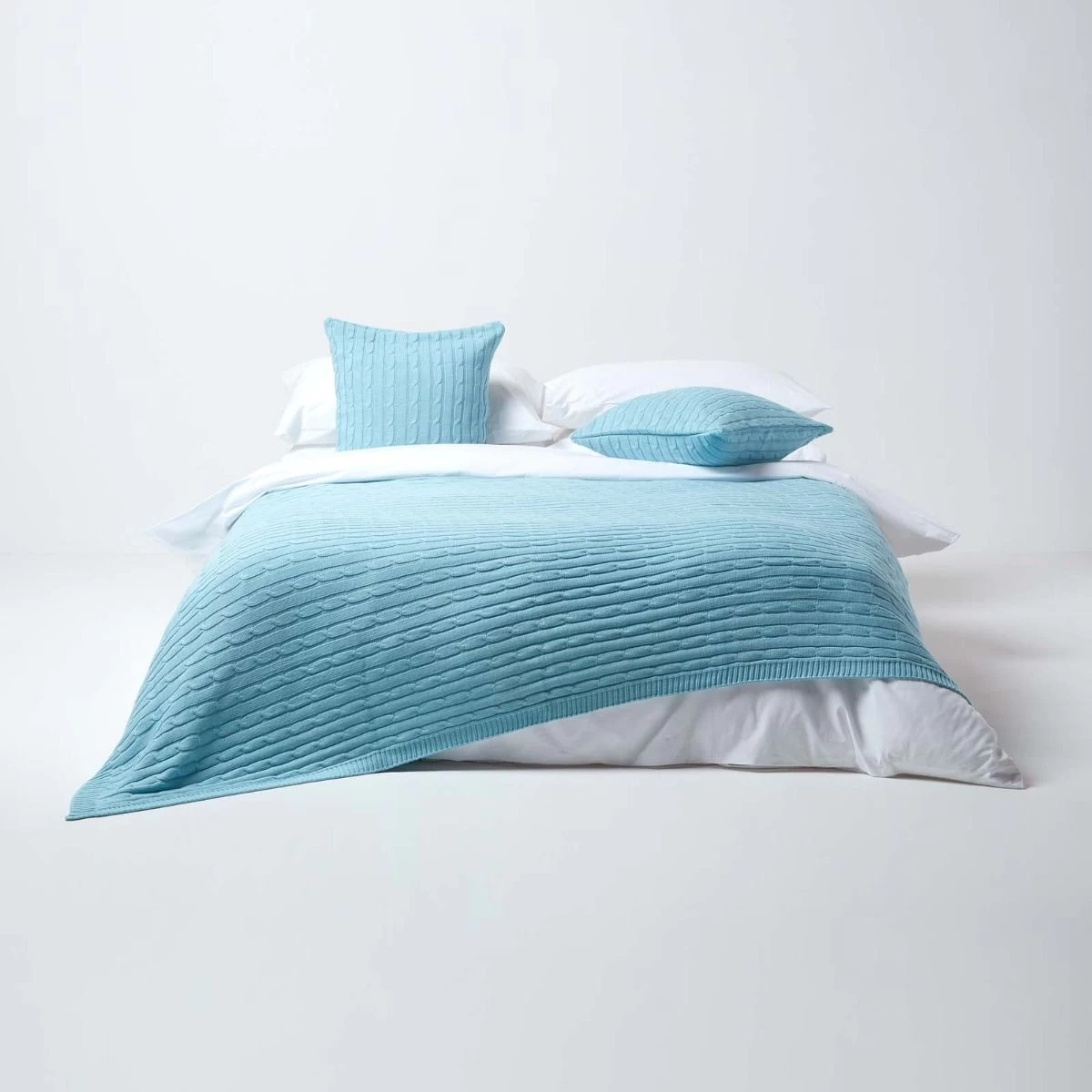 Cotton Cable Knit Pastel Blue Throw - Image 4