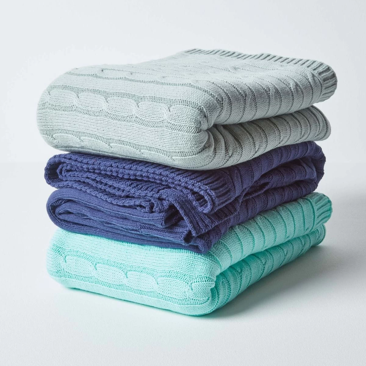 Cotton Cable Knit Pastel Green Throw - Image 8