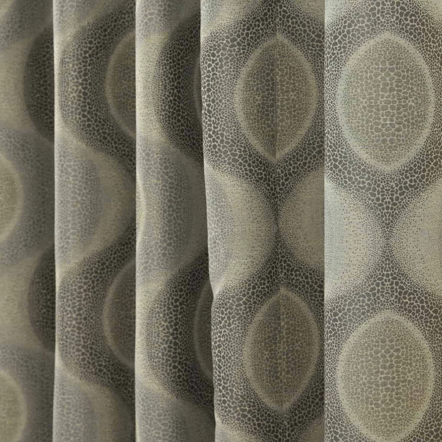Grey Jacquard Curtain Modern Curve Design Fully Lined - Image 2