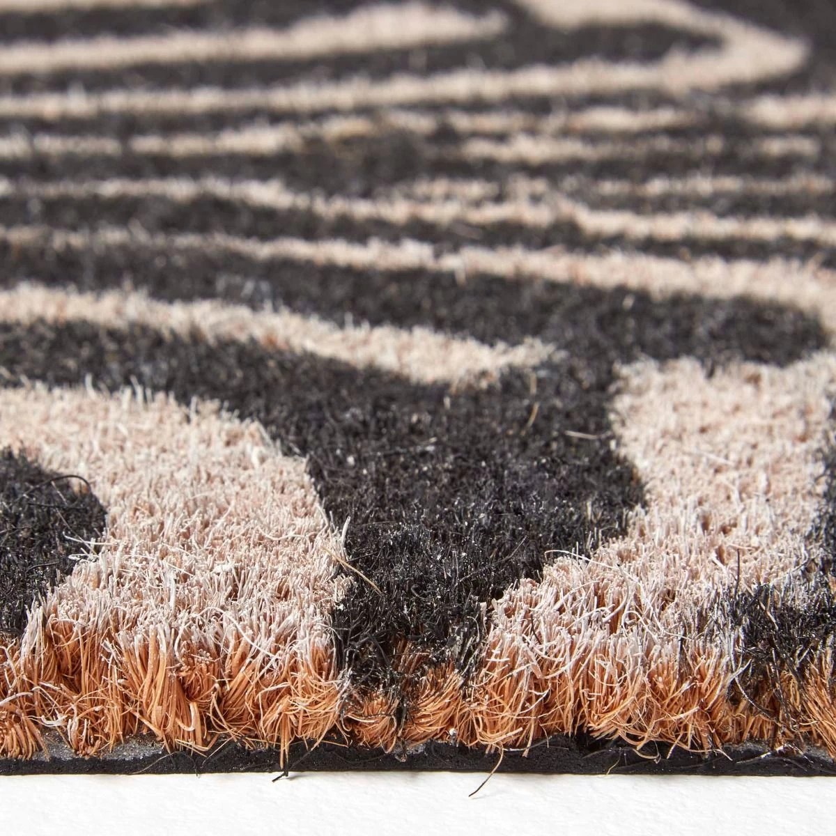 Zebra Shaped Coir Animal Print Non-Slip Doormat - Image 3