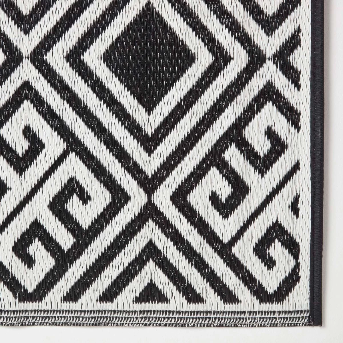 Black And White Geometric Design Reversible Outdoor Rug - Image 6