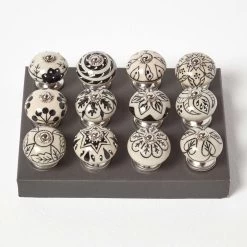 Set Of 12 Black & White Furniture Drawer Knobs