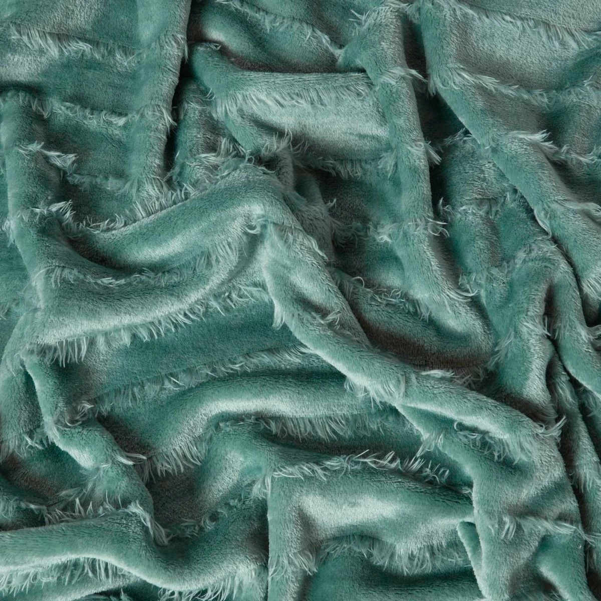 Teal Soft Touch Fur Throw 130 X 180 Cm - Image 4