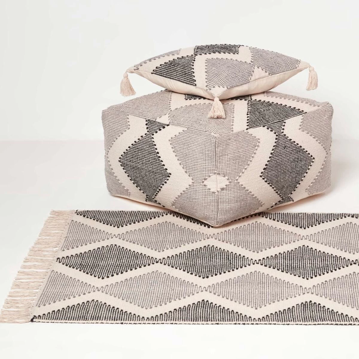 Malmo Handwoven Textured Grey & Black Pouffe Bean Cube - Image 6